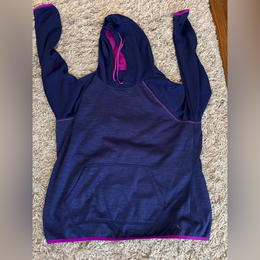 Super cute Danskin blue & purple hoodie